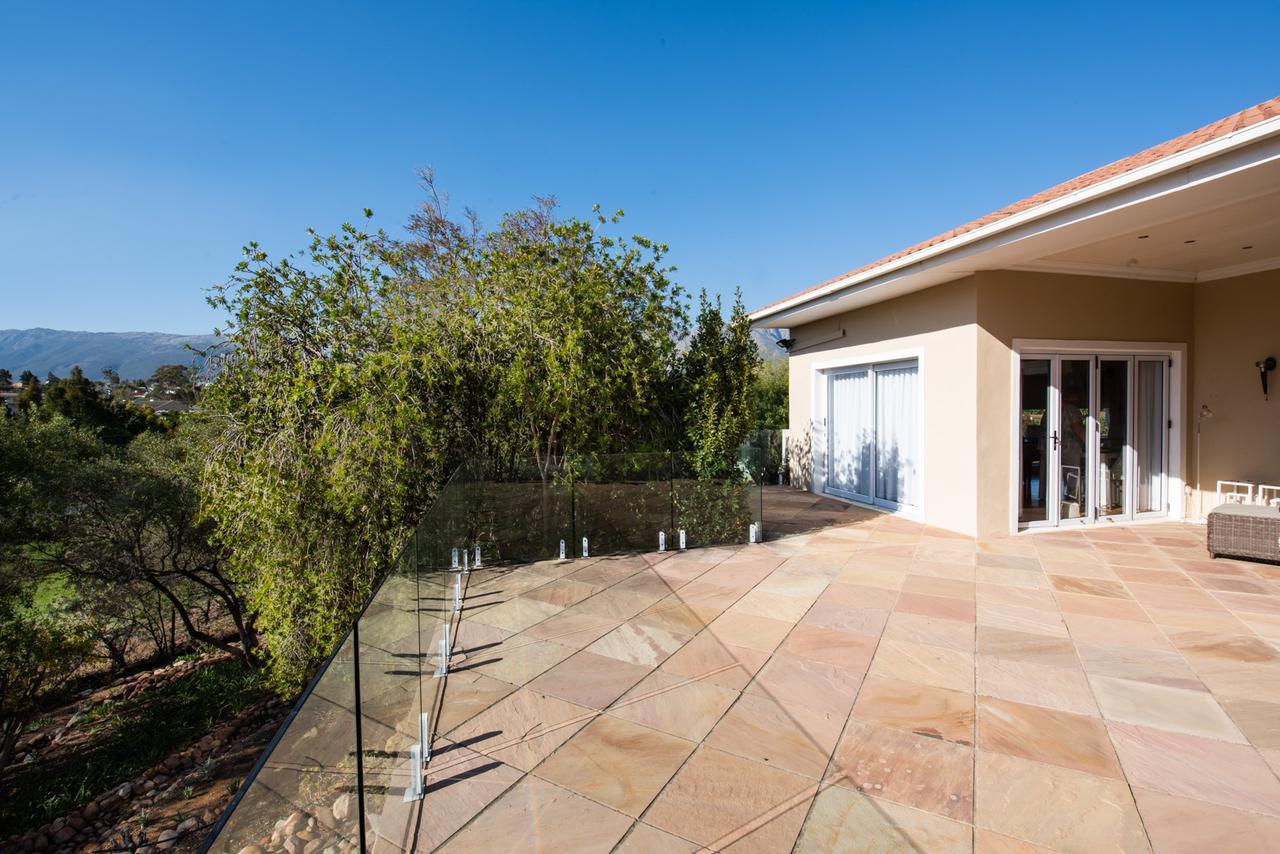 African Tulip Guesthouse Tulbagh Exterior photo